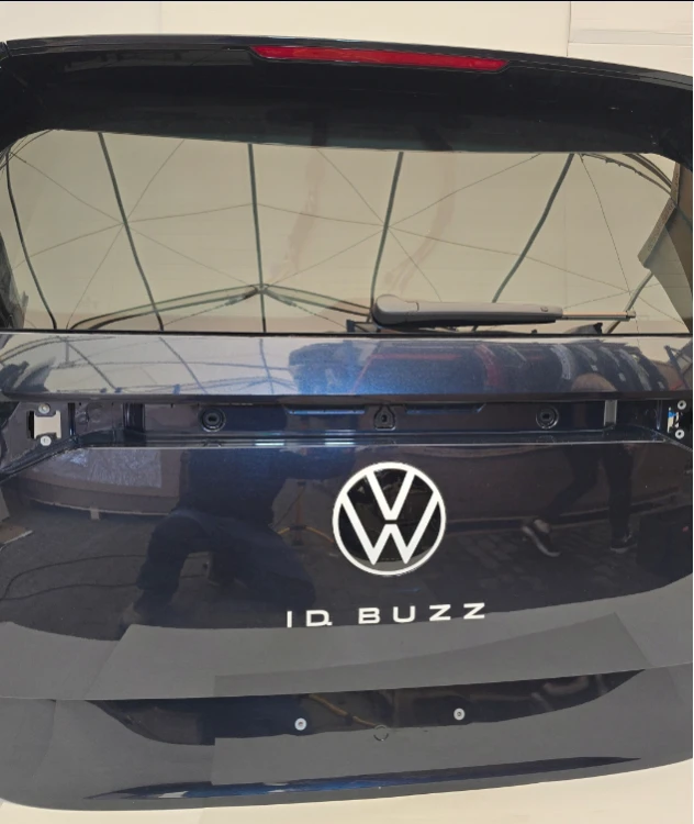 Oryginalna klapa bagażnika VW ID.Buzz 2025 kolor LT5U 1T3827025.