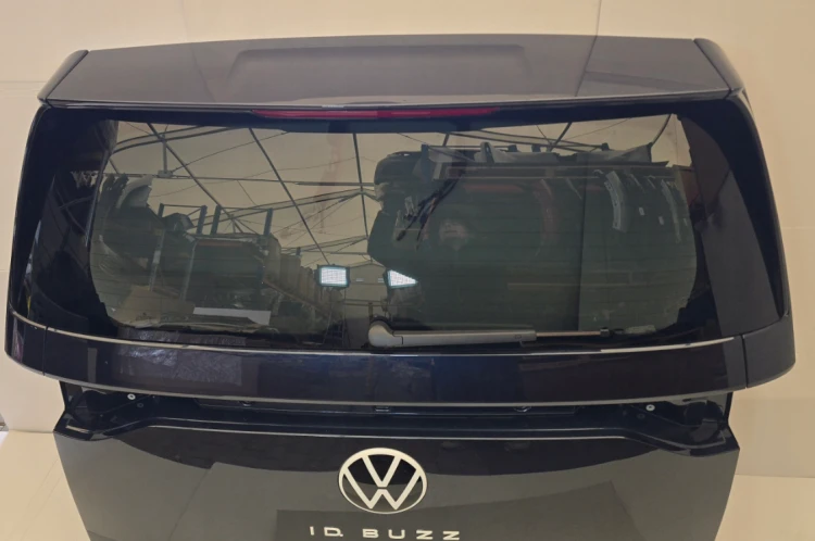 Oryginalna klapa bagażnika VW ID.Buzz 2025 kolor LT5U 1T3827025.