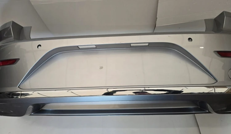 VW ARTEON 3G8807421 ZDERZAK 6PDC TYŁ TYLNY LB7S