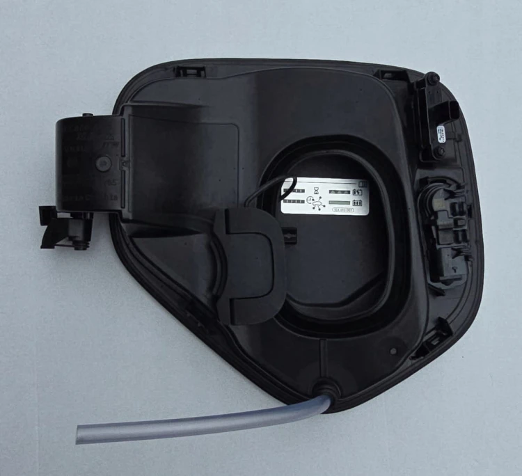 VW ID BUZZ WLEW GNIAZDO ŁADOWANIA KLAPKA LB9A KOMPLET 1T3809857E
