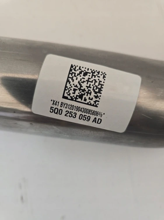 ŁĄCZNIK RURA WYDECHOWA PLECIONKA GOLF VII PASSAT B8 5Q0253059AD NOWA
