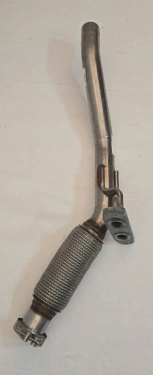 ŁĄCZNIK RURA WYDECHOWA PLECIONKA GOLF VII PASSAT B8 5Q0253059AD NOWA