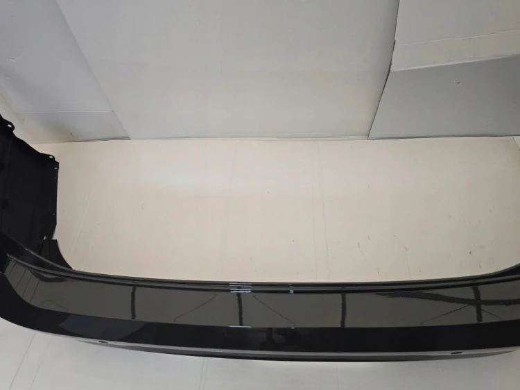 VW PASSAT SEDAN B8 LIFT 4PDC ZDERZAK LI7F TYŁ TYLNY 3G5807421A