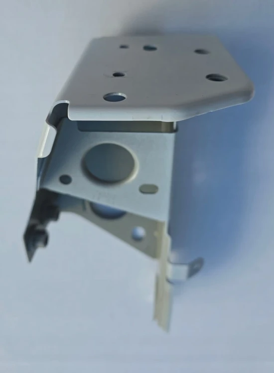 ID BUZZ CARGO WSPORNIK LAMPY REFLEKTOR PRAWY PRZEDNIE BIAŁE LB9A 1N3803714A