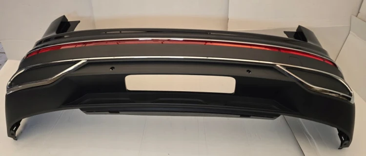ZDERZAK TIGUAN II LIFT ZDERZAK TYLNY TYŁ LC9X ZDRZAK 6PDC CHROM