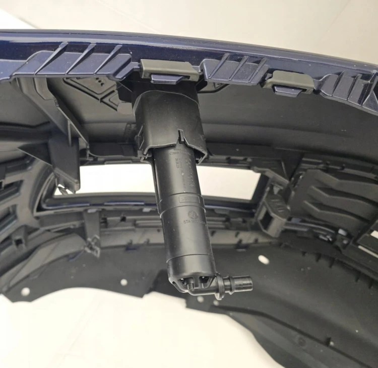 VW TOURAN ZDERZAK PRZEDNI PRZÓD LC5B 5TA807221 6 PDC SPRYSKIWACZE HALOGEN