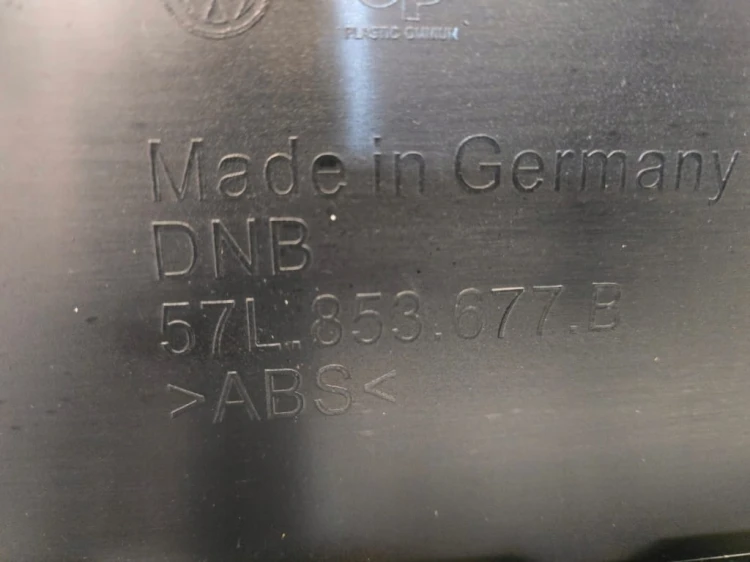ZDERZAK TAYRON R-LINE 6DC PRZÓD PRZEDNI LA6H 57L853677B