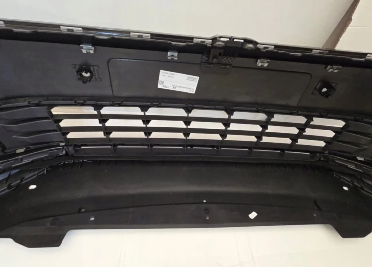 VW TOURAN ZDERZAK PRZEDNI PRZÓD LY9T 5TA807221 4PDC SPRYSKIWACZE