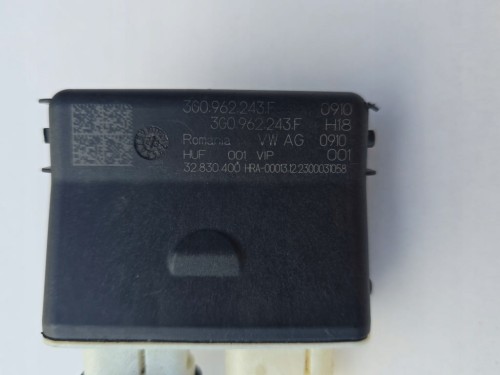 VW T7 EASY OPEN OTWIERANIA KLAPY BAGAŻNIK NOGĄ 7T0962253 3G0962243F