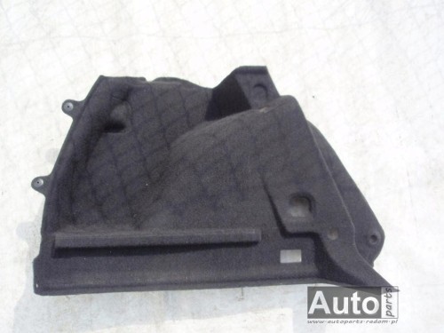 VW GOLF VII LEWA TAPICERKA BOCZEK BAGAŻNIKA 5G6867427G