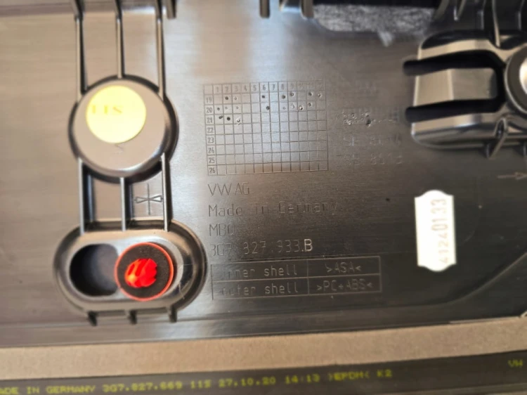 SPOJLER LOTKA TYŁ TYLNA KLAPY BAGAŻNIKA VW ARTEON 3H 3G7827933B LB7R