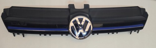 GRILL ATRAPA CHŁODNICY GNIAZDO ŁADOWANIA VW GOLF 7 VII GTE LIFT 5GE853653D