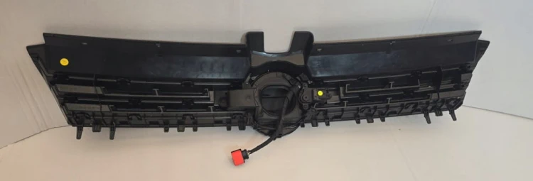GRILL ATRAPA CHŁODNICY GNIAZDO ŁADOWANIA VW GOLF 7 VII GTE LIFT 5GE853653D