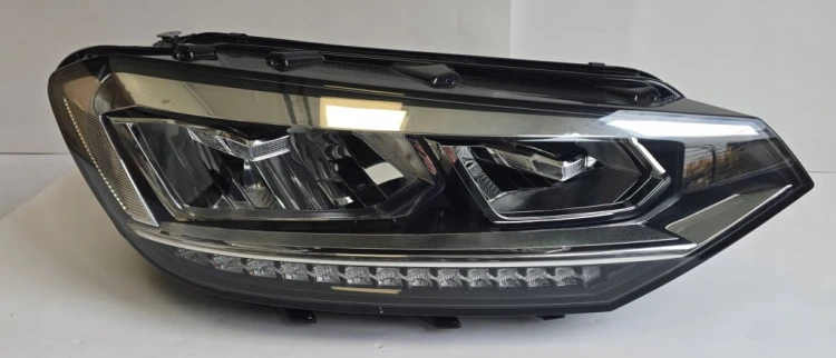 VW TOURAN LAMPA PRAWA PRZÓD FULL LED 5TC941036C UK ANGLIK
