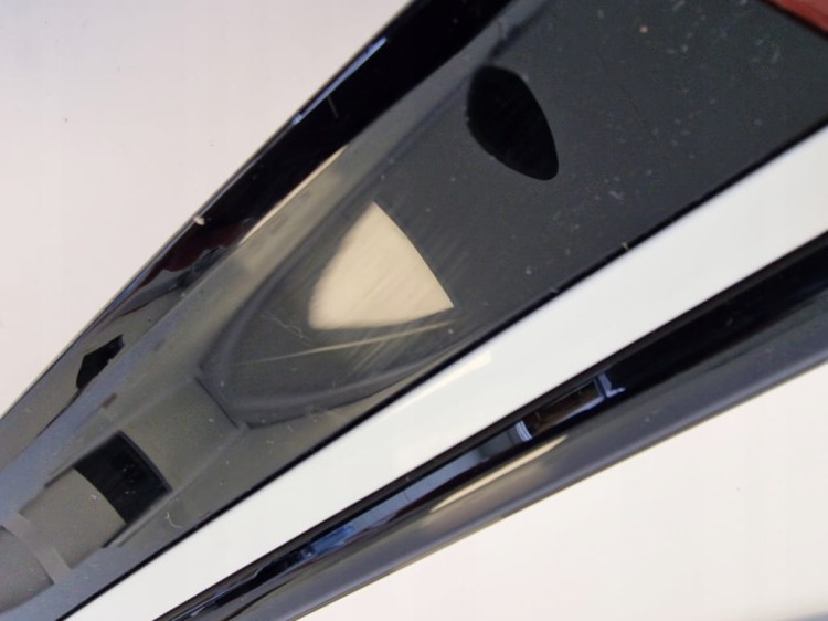 ID.4 LISTWA GRILL PRAWY PRZÓD 11A853720