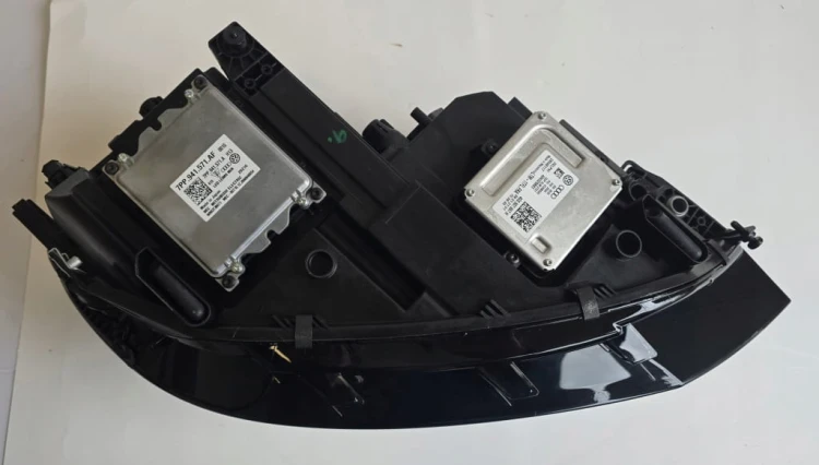 VW TOURAN LAMPA LEWA PRZÓD FULL LED 5TC941035C UK ANGLIK