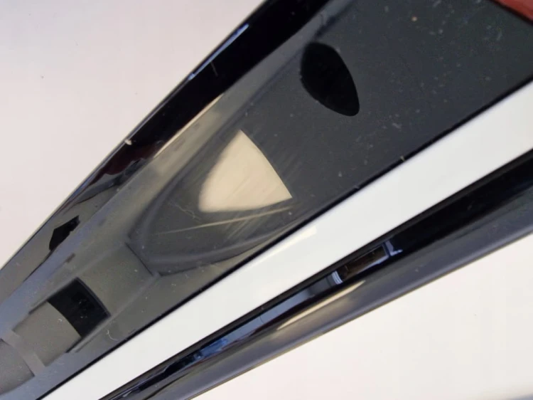 ID.4 LISTWA GRILL PRAWY PRZÓD 11A853720