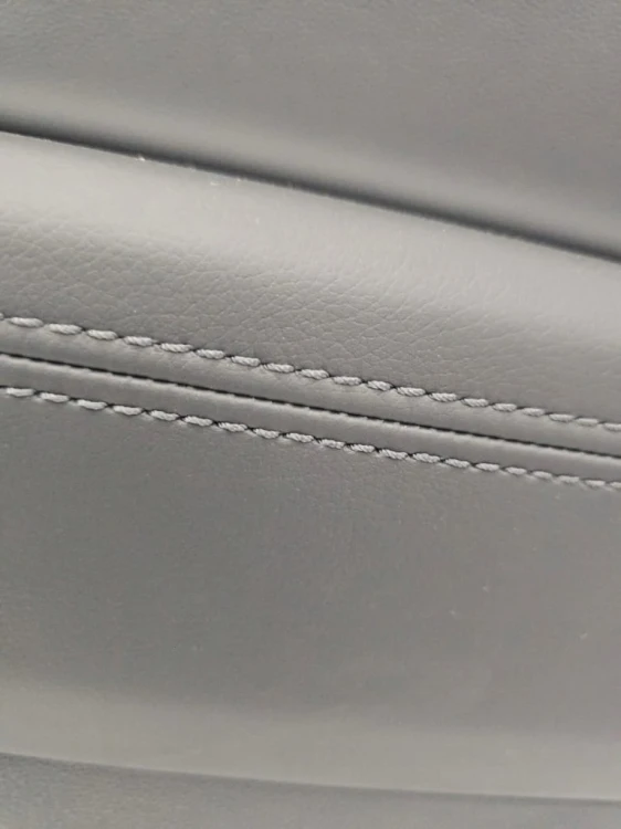 TOUAREG III R-LINE TAPICERKA BOCZEK DRZWI PRAWY TYŁ 760867212 CZARNA NITKA