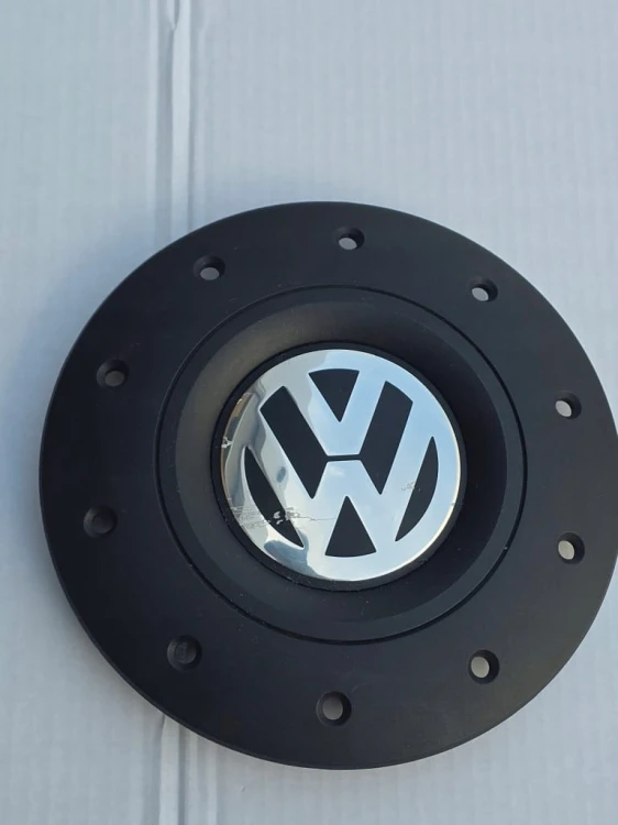 Dekielek Volkswagen OE 207 mm 7H0601151C