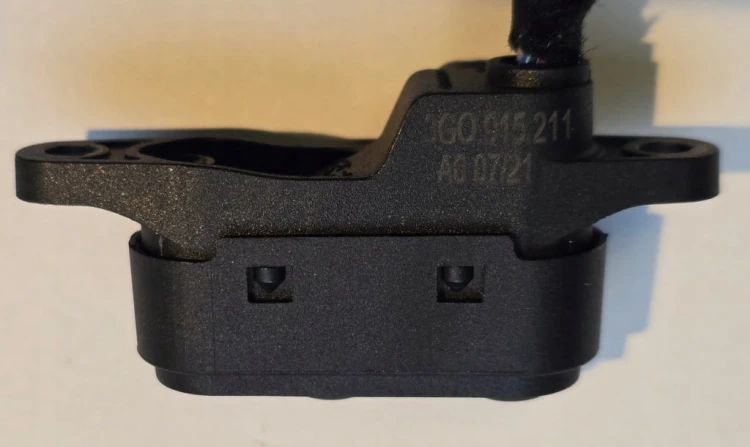 VW PASSAT B8 LIFT GTE WŁĄCZNIK WIĄZKA ŁADOWANIA ELEKTRYCZNEGO 3G0915211