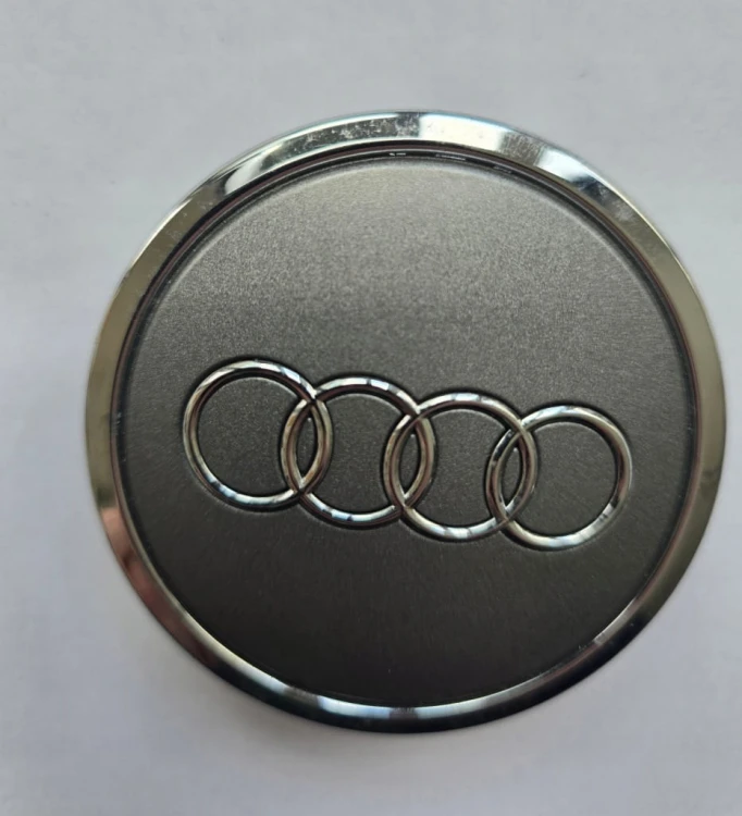 KAPSEL DEKIEKL 69 mm DO FELG Z AUDI 4B0601170A