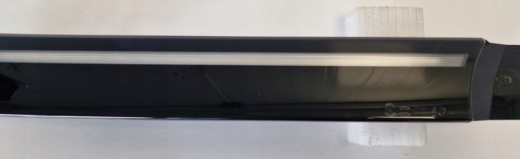 ID.4 ID4 DRL LISTWA GRILL LED PRAWY PRZÓD 11A941654A