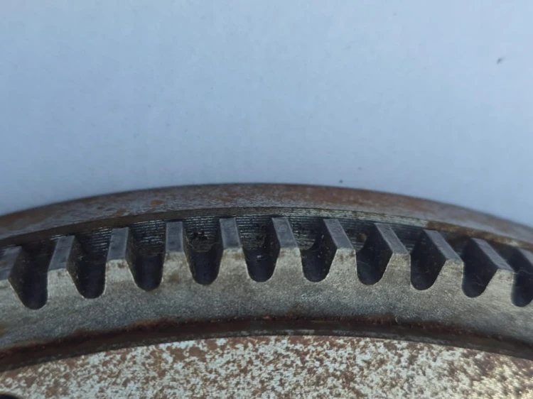 Volkswagen OEM ORYGINAŁ KOŁO ZAMACHOWE 03C105269F