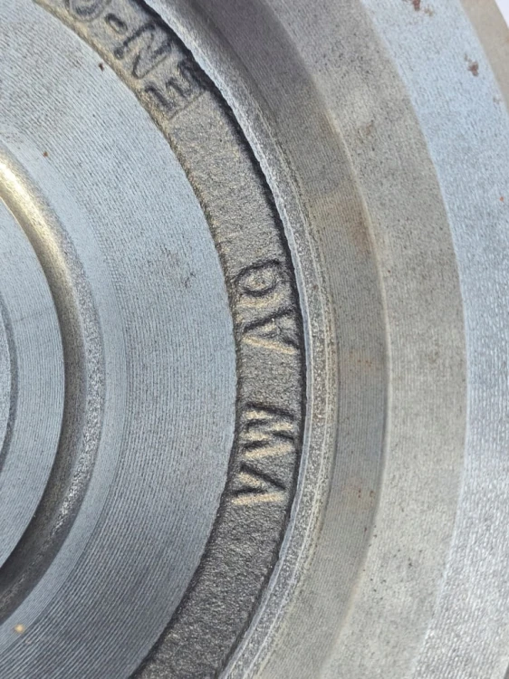 Volkswagen OEM ORYGINAŁ KOŁO ZAMACHOWE 038D 03L
