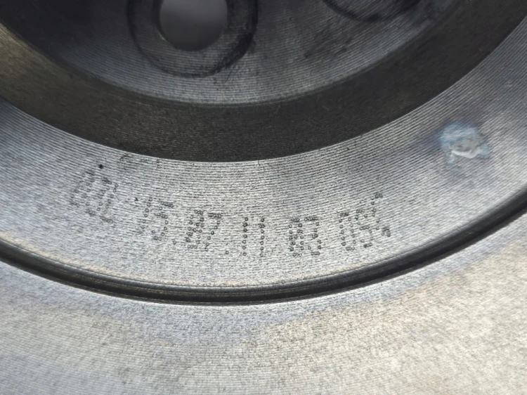 Volkswagen OEM ORYGINAŁ KOŁO ZAMACHOWE 038D 03L D7M