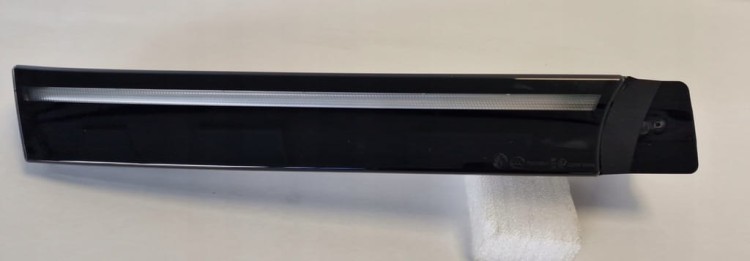 ID.4 ID4 DRL LISTWA GRILL LED PRAWY PRZÓD 11A941654A