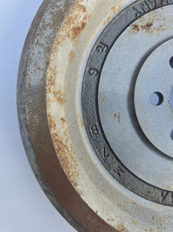 Volkswagen OEM ORYGINAŁ KOŁO ZAMACHOWE 038D 03L M7B