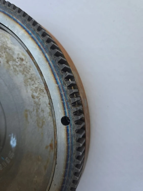 Volkswagen OEM ORYGINAŁ KOŁO ZAMACHOWE 038D 03L M7B