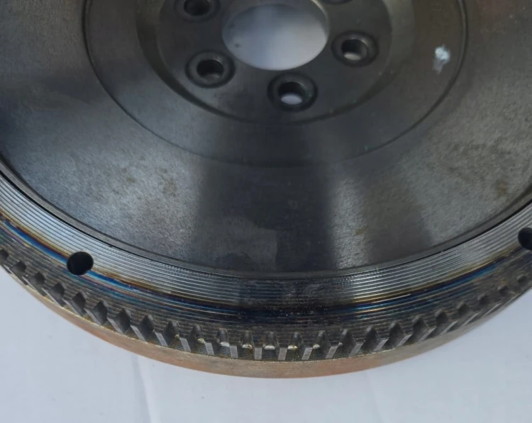 Volkswagen OEM ORYGINAŁ KOŁO ZAMACHOWE 038D 03L N5M