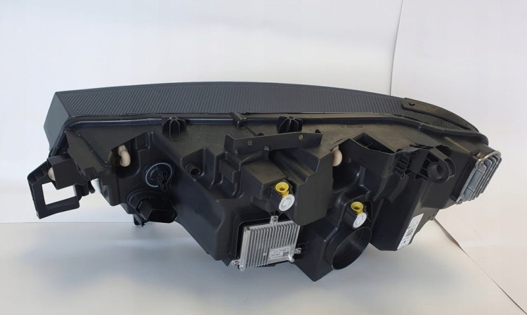ID.4 LAMPA PRZÓD PRAWA LED 11B941006A