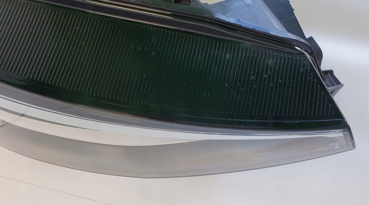 ID.4 LAMPA PRZÓD PRAWA LED 11B941006A