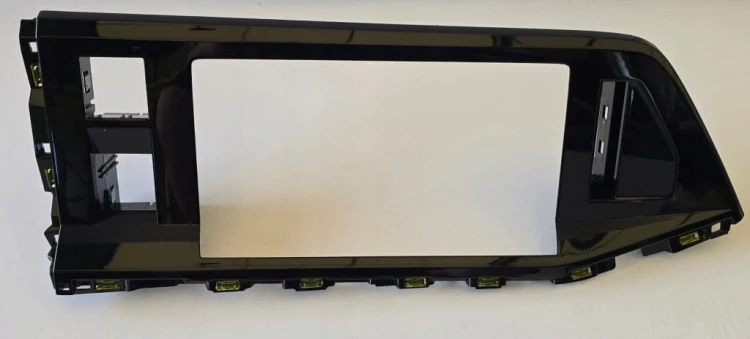 DEKOR KONSOLI RADIA NAWIGACJI EKRANU VW T7 MULTIVAN TRANSPORTER 7T1857747D