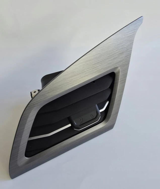 KRATKA NAWIEWU LEWA KONSOLI DESKI VW TRANSPORTER MULTIVAN T7 7T1819203G YTB