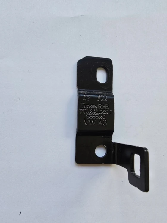 UCHWYT DRZWI PRZESUWNYCH TRANSPORTER MULTIVAN T7 ORG 7T0843969E