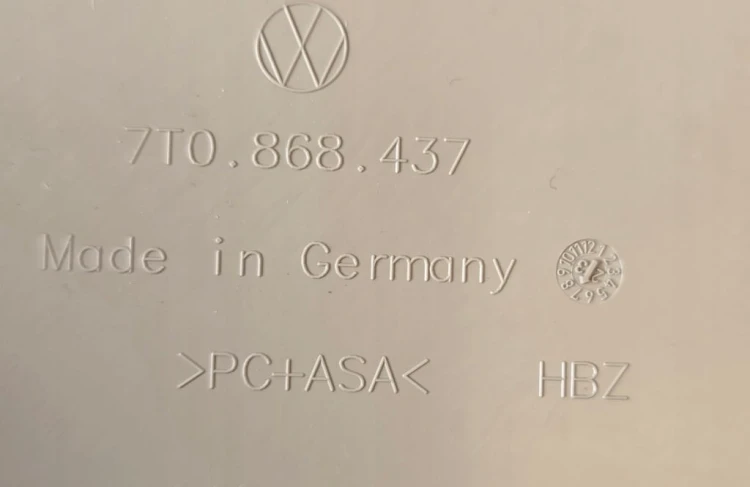 VW MULTIVAN TRANSPORTER T7 LUSTERKO WSTECZNE 7T0868437 7T0868547 7T0857511