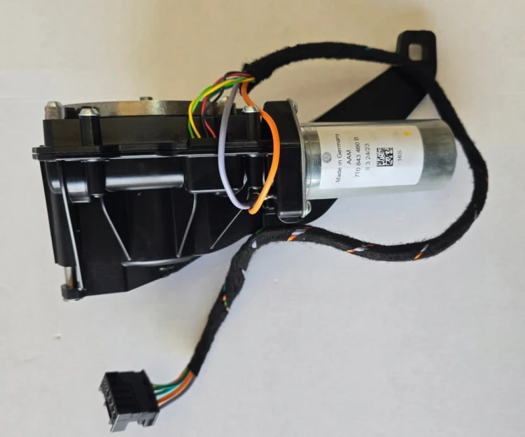 DOMYKANIE DRZWI DOCIĄG SOFT CLOSE VW MULTIVAN T7 7T0843460B OEM