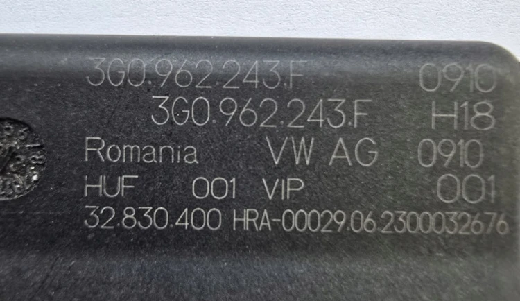 ORYGINALNE VAG OE 3G0962243F STEROWNIK OTWIERANIA POKRYWY TYLNEJ
