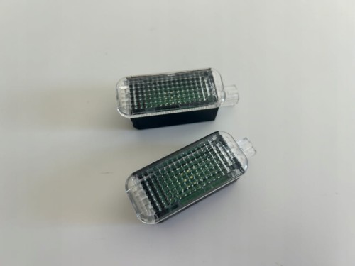 AUDI VW SKODA SEAT PORSCHE LAMPKA OŚWIETLENIE WNĘTRZA 4E0947415 ORYGINAŁ