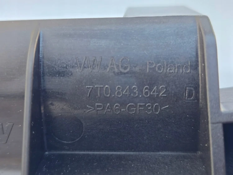 VW T7 MULTIVAN KLAMKA WEWNĘTRZNA DRZWI PRAWYCH PRZESUWNYCH 7T0843642D