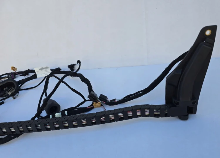 VW T7 MULTIVAN WIĄZKA DRZWI LEWYCH PRZESUWNYCH 7T0971691GQ 7T0843175A
