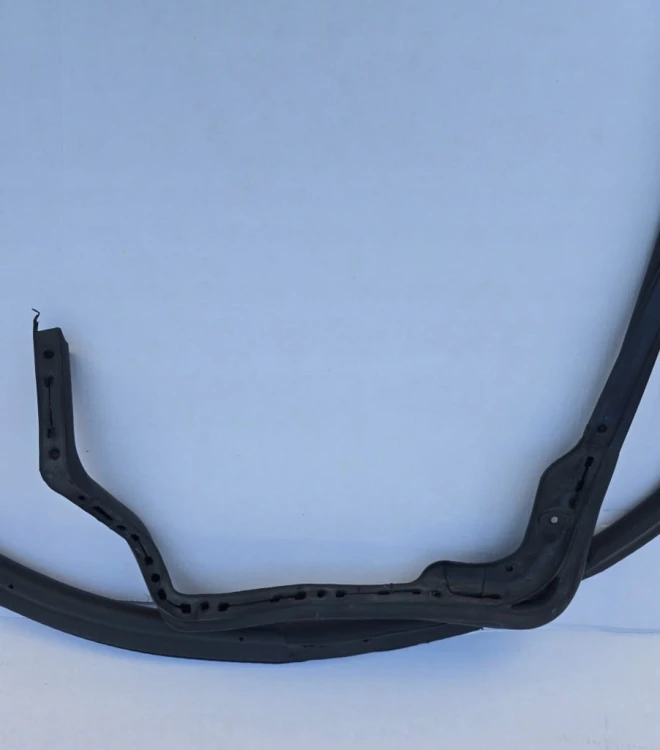 VW T7 USZCZELKA DRZWI PRAWE PRZESUWNYCH Z CZUJNIKIEM COFANIA 7T0843786H