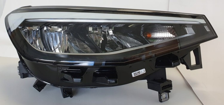 ID.4 LAMPA PRZÓD PRAWA LED 11B941006A