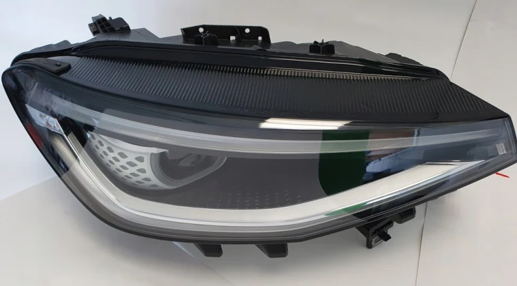 ID.4 LAMPA PRZÓD PRAWA IQ.LIG FULL LED 11B941036F