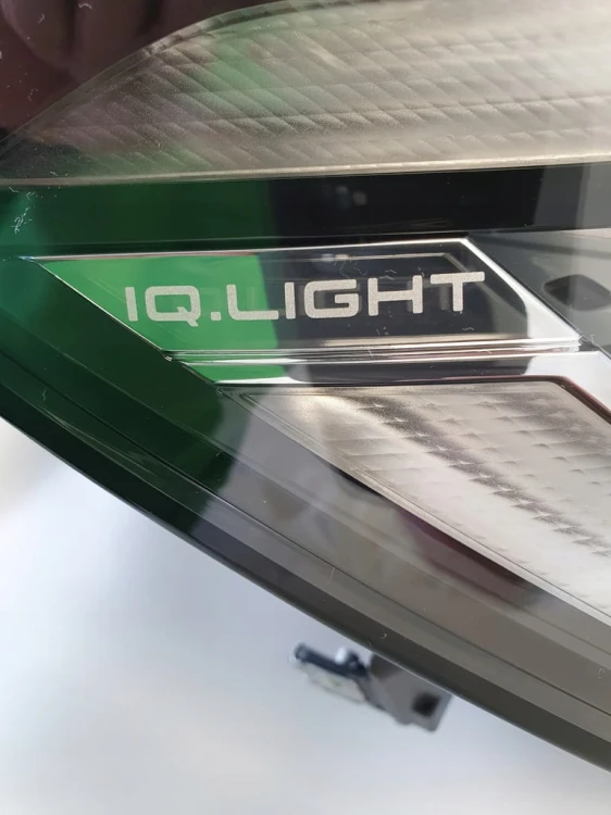 ID.4 LAMPA PRZÓD PRAWA IQ.LIG FULL LED 11B941036F
