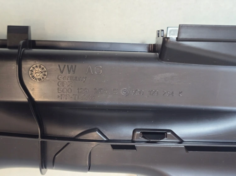 VOLKSWAGEN SKODA SEAT AUDI KIEROWNICA POWIETRZA DOLOT 5Q0129254 E / K