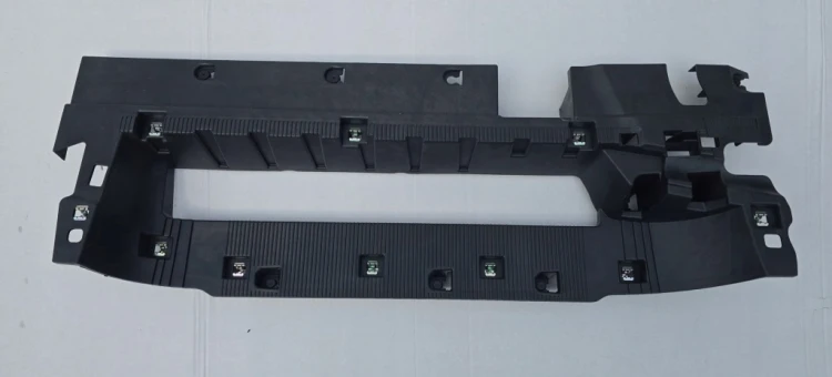 VW T7 MULTIVAN 7T0 MOCOWANIE STOPNIA PODNÓŻKA KRÓTKI STRONA LEWA 7T0864293